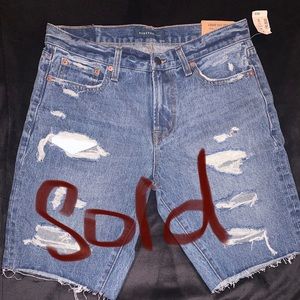 Aeropostale Loose Cut Off Shorts